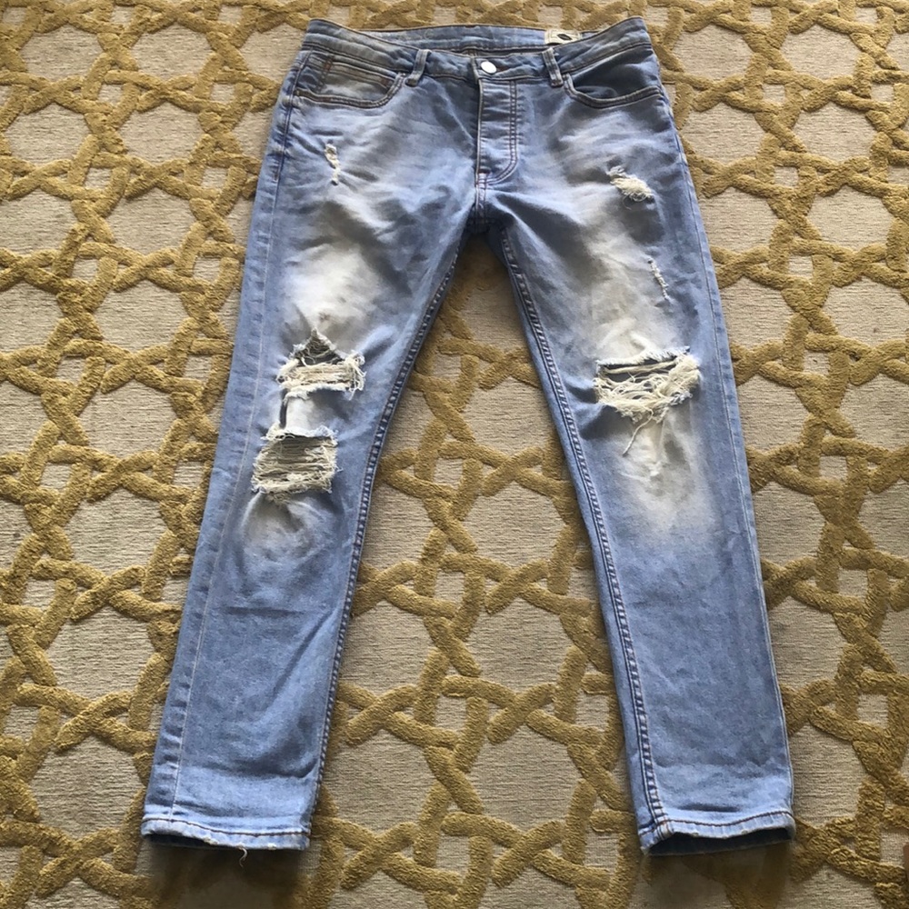 Men’s trendy worn washed denim